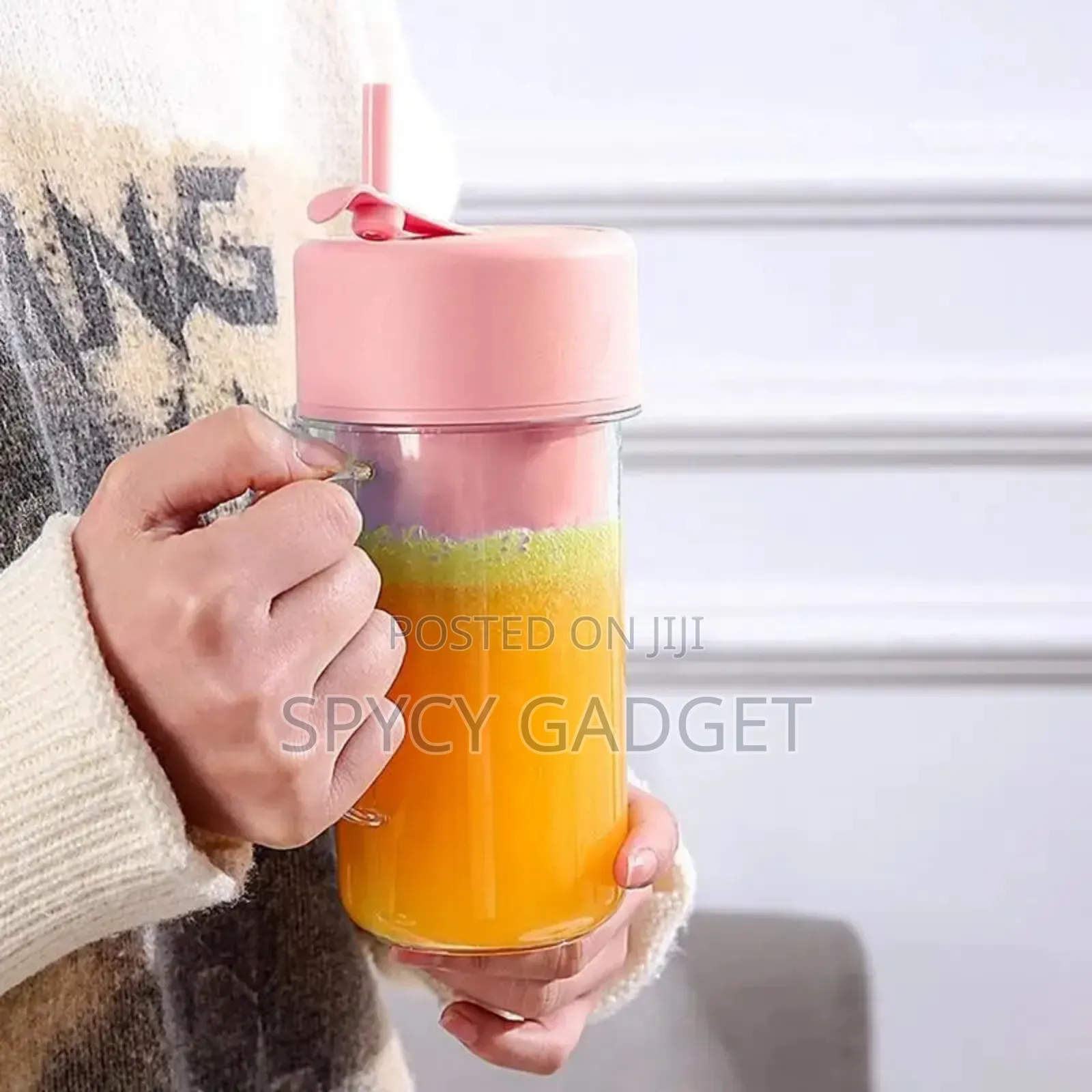 Portable Rechargeable Juicer Cup With Straw - Pink