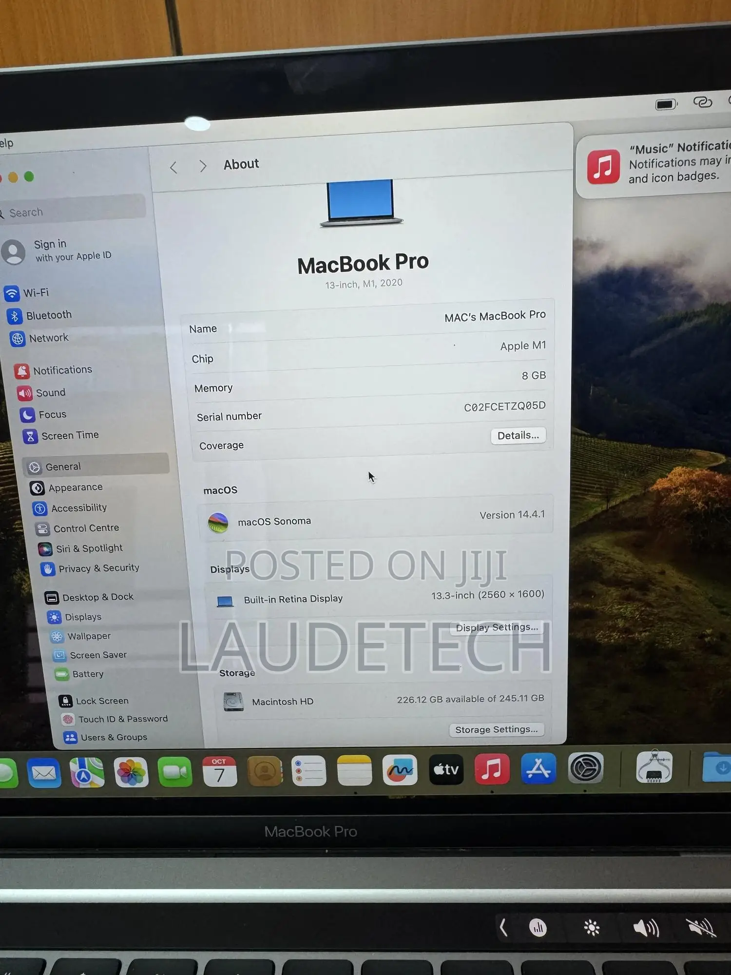 Laptop Apple MacBook Pro 2020 M1 8GB Apple M1 SSD 256GB