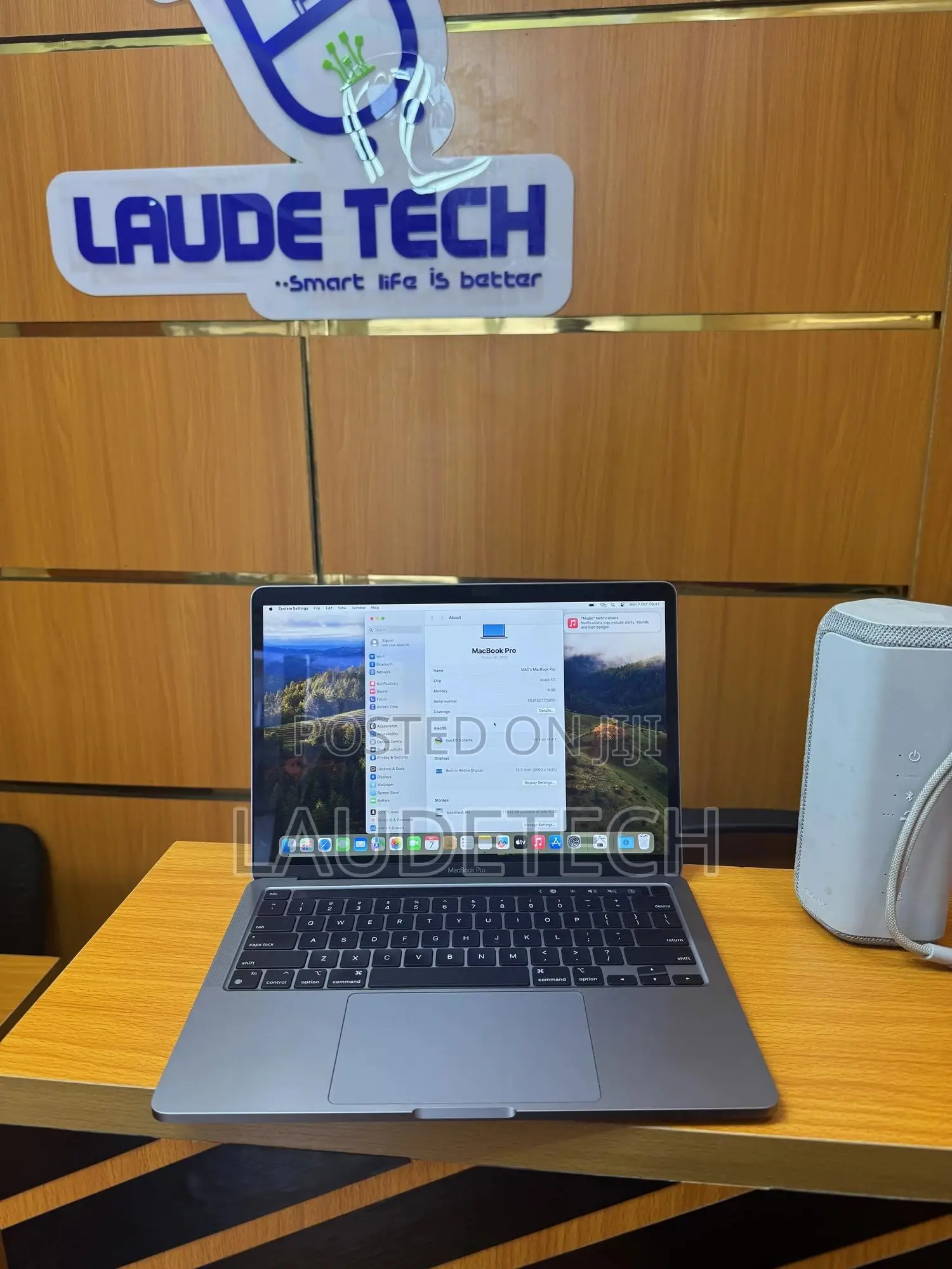 Laptop Apple MacBook Pro 2020 M1 8GB Apple M1 SSD 256GB
