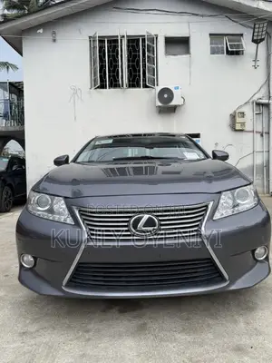 Lexus ES 350 FWD 2013 Gray