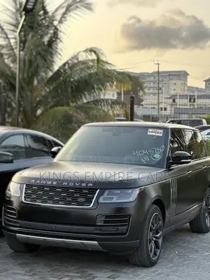 Photo - Land Rover Range Rover Vogue 2020 Black