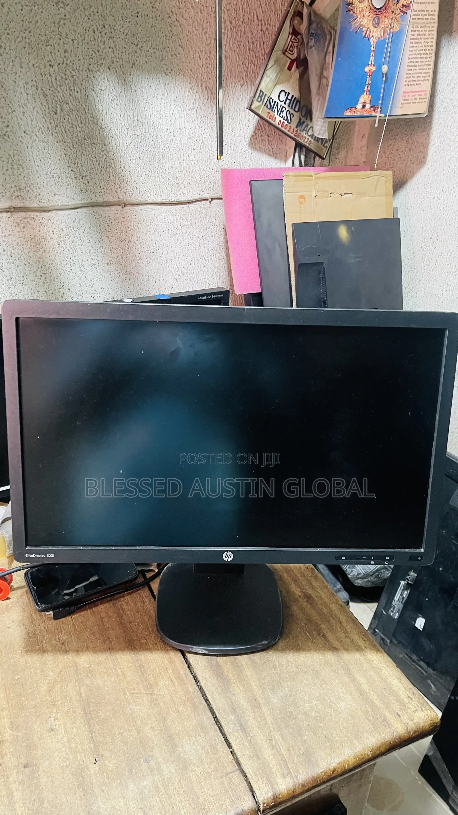 23 Inches Hp Monitor