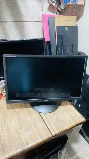 Working Monitor 24 Inches