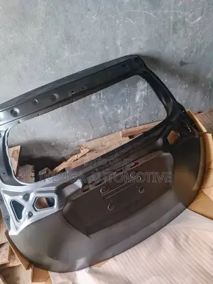 Boot Toyota Rav 4 2015