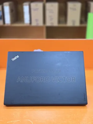 Photo - Laptop Lenovo ThinkPad T470s 8GB Intel Core I7 SSD 256GB