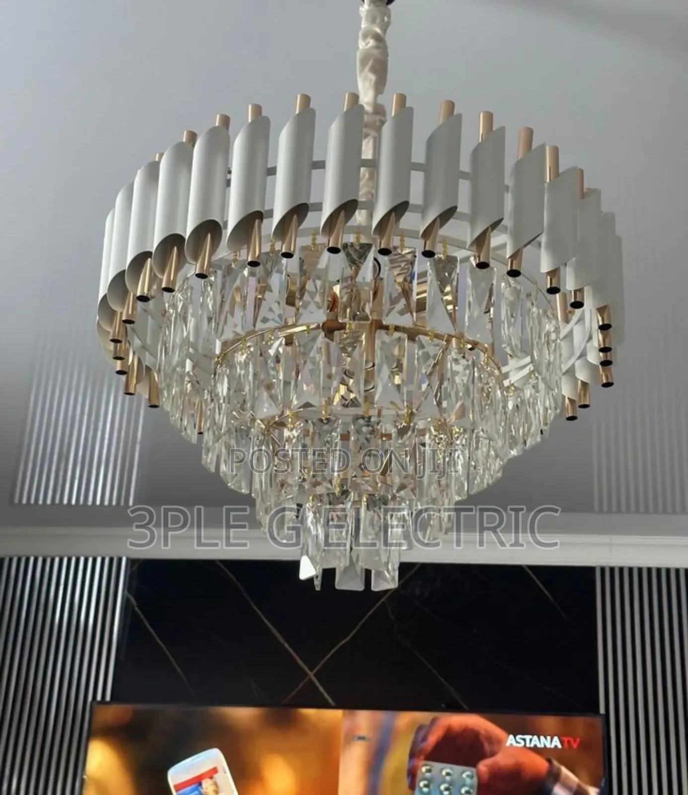 Size 400mm Crystal Chandelier