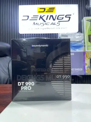 Beyerdynamic Dt 990 Pro 250 Ohm Over-Ear Studio Headphone