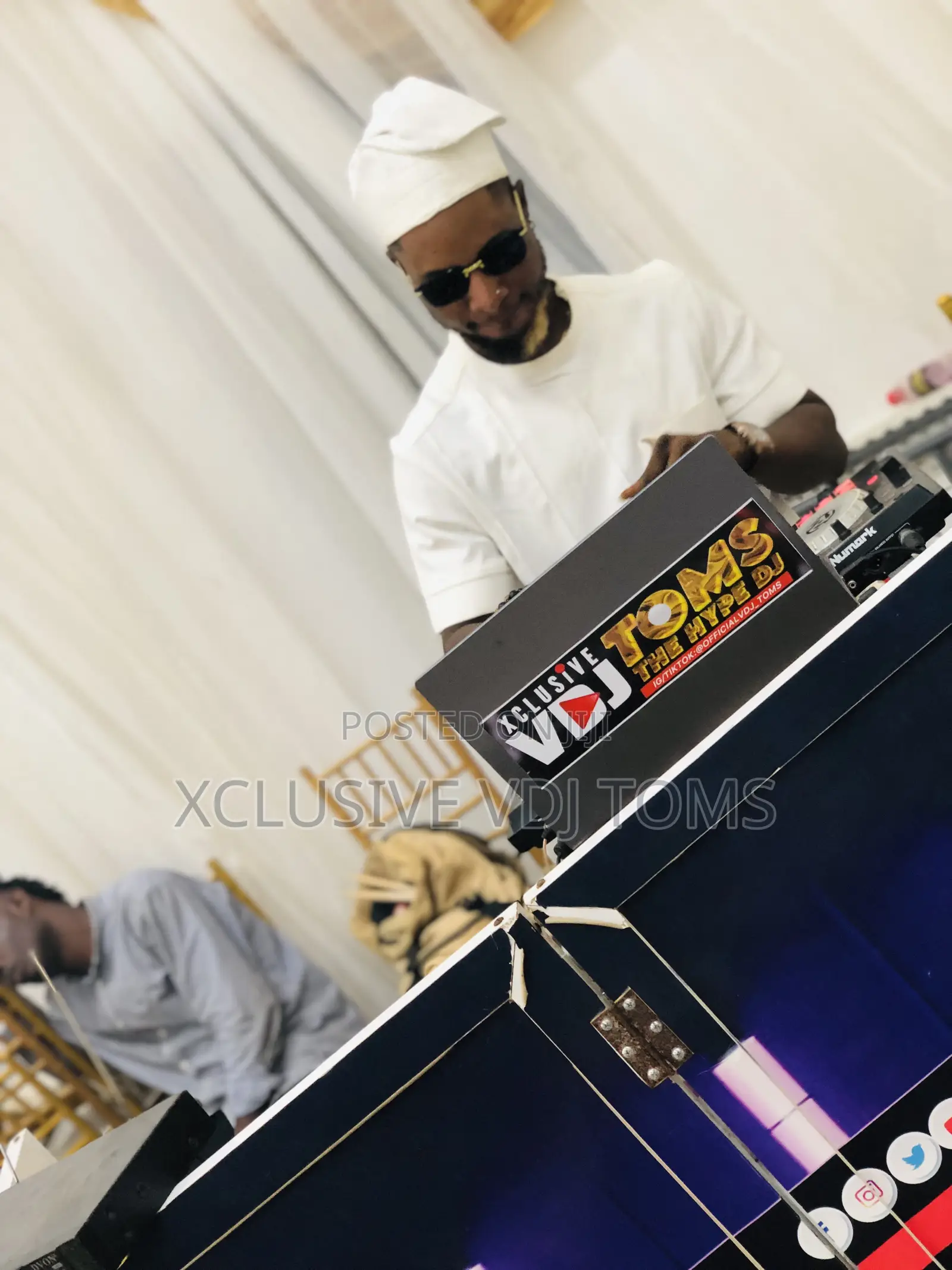 No1 Wedding Dj