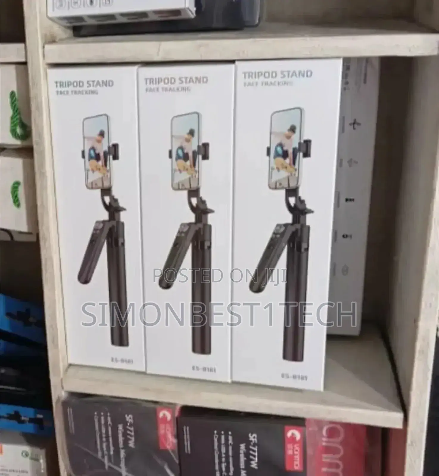 Tripod Face Tracking Es-B181