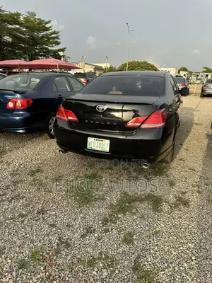 Toyota Avalon Limited Sedan FWD (3.5L 6cyl 6A) 2008 Black