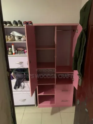 32 Inches Wardrobe