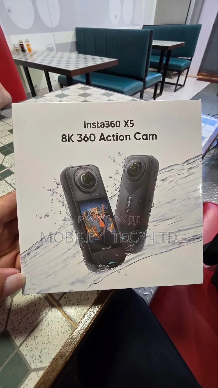 Insta360 X5