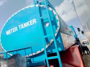 Water Tanker Mercedes
