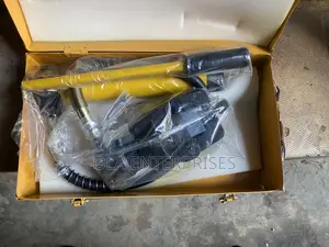 Hydraulic Clamp Tool