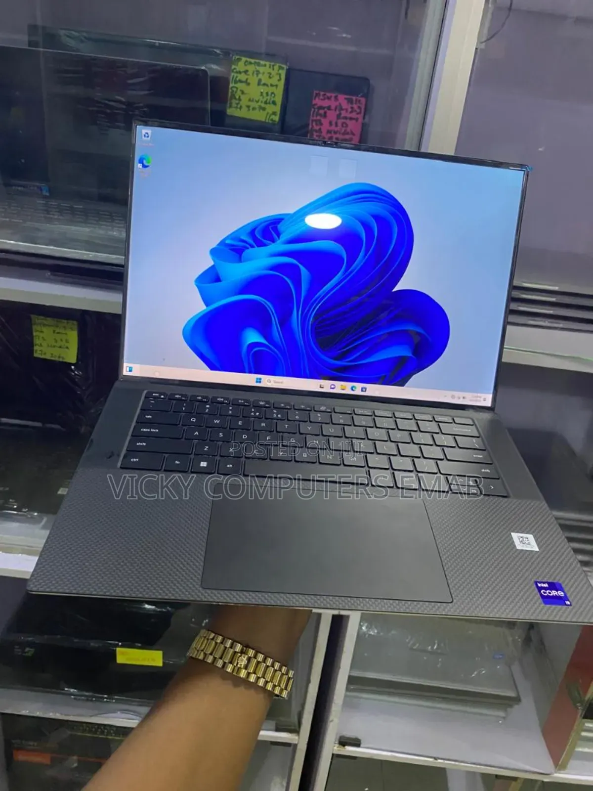 Laptop Dell XPS 15 16GB Intel Core I9 SSD 1T