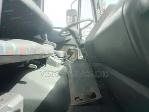 Iveco 2002 White