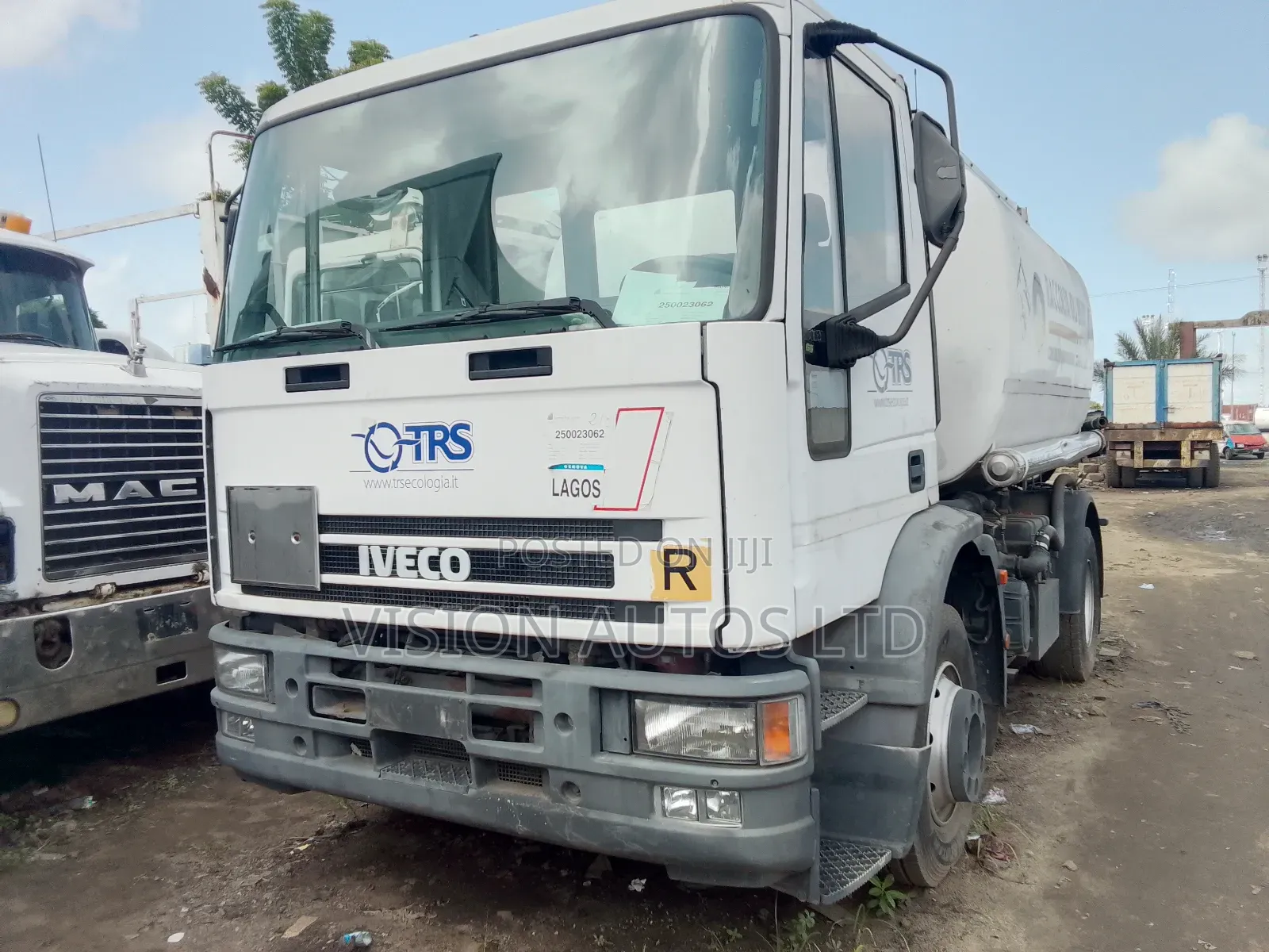 Iveco 2002 White