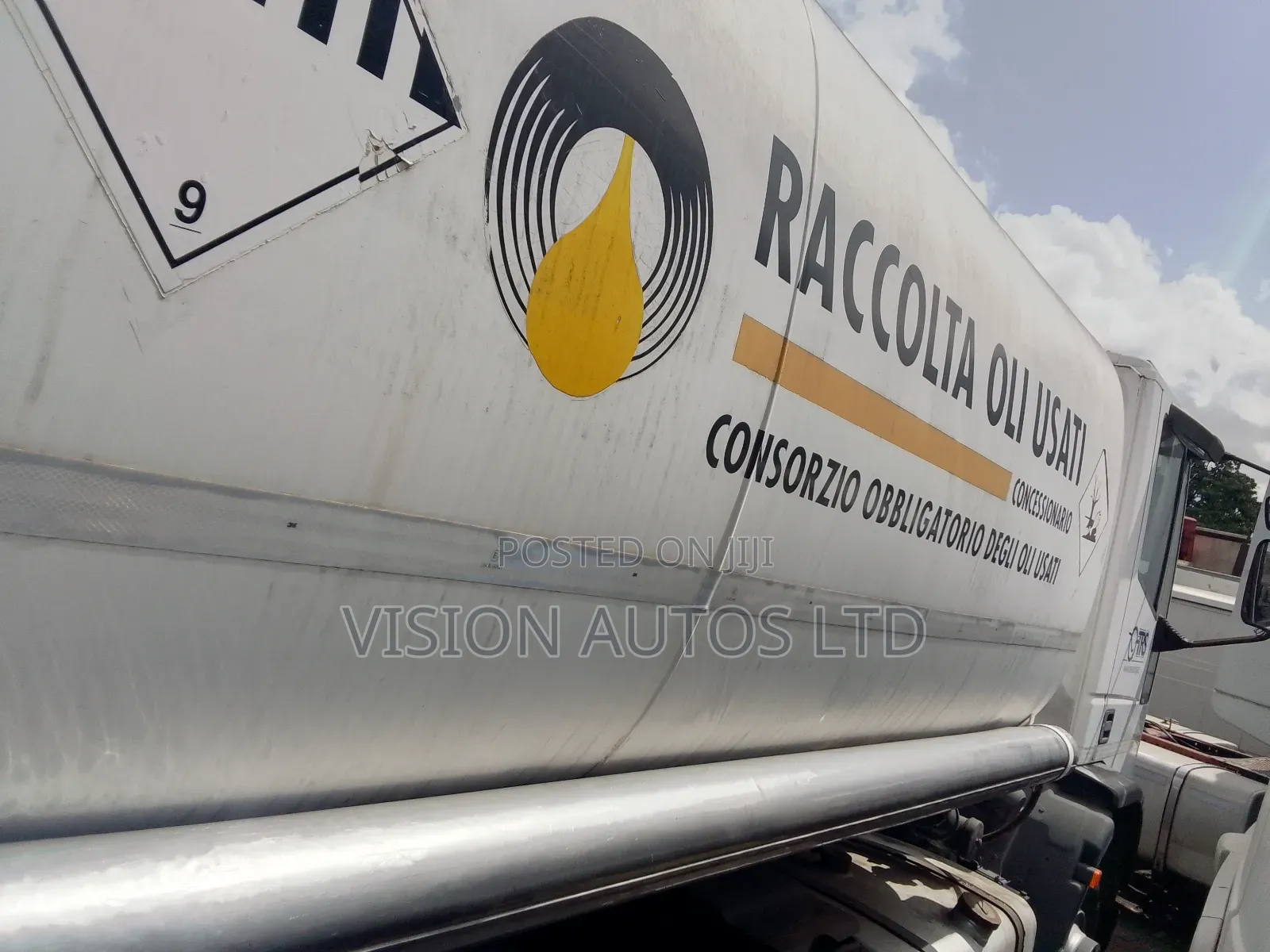 Iveco 2002 White