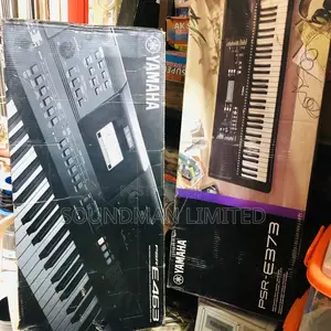 Yamaha Keyboard PSR-E373