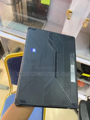 Laptop Asus 16GB Intel Core Ultra 7 HDD 256GB