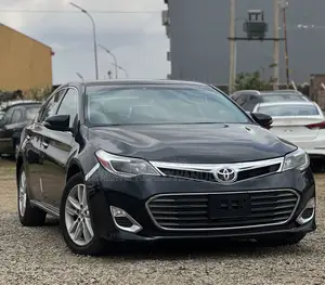 Photo - Toyota Avalon 2016 Gray