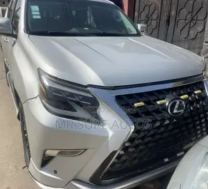 Photo - Lexus GX 460 2011 Silver