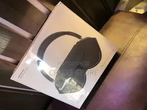 Apple Airpods Max (Black Edition) Super New!