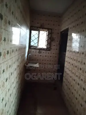 2bdrm Apartment in Benin City for rent