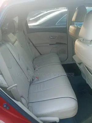 Toyota Venza V6 2010 Red