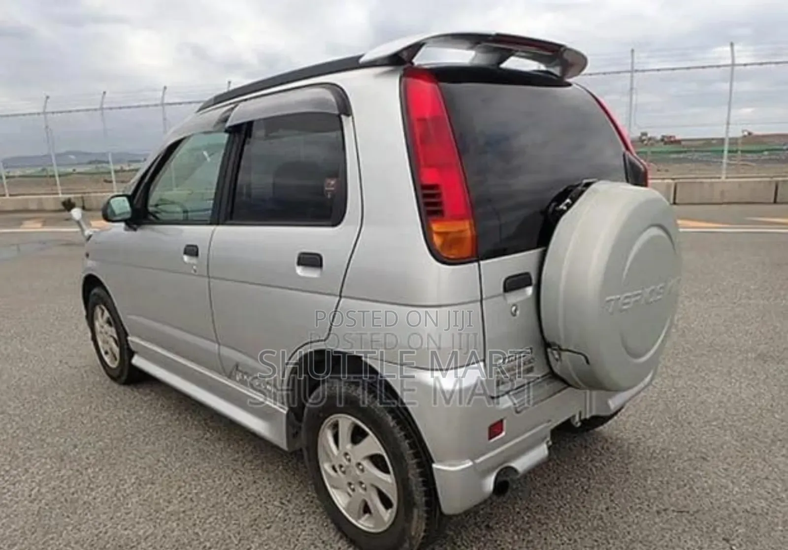 Daihatsu Terios Automatic 2004 Gray