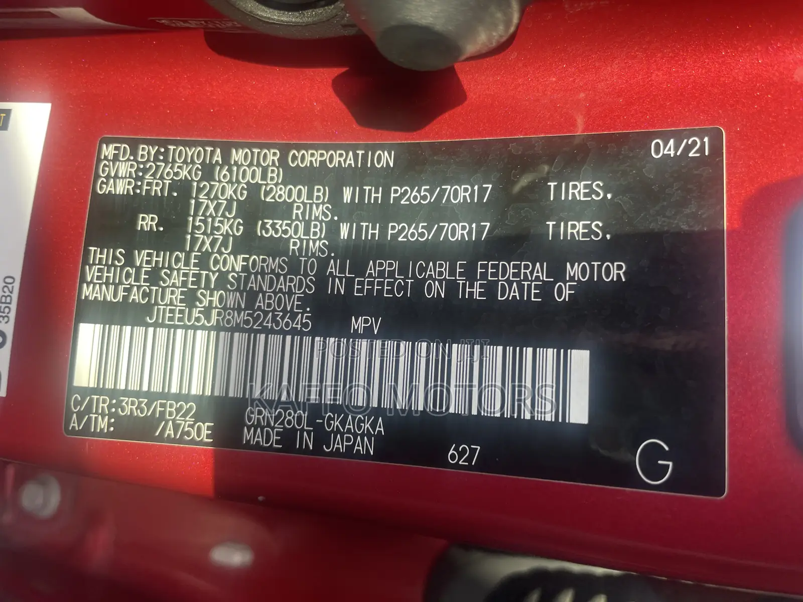 Toyota 4-Runner SR5 2021 Red