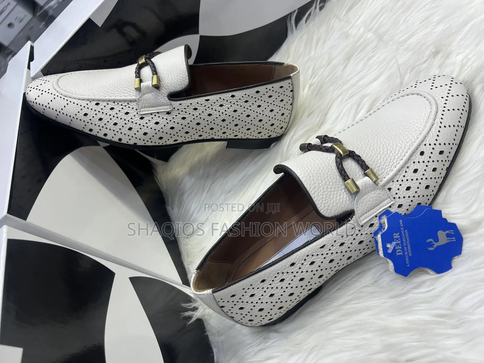 Moreschi Cream Color Deer Leather Shoe