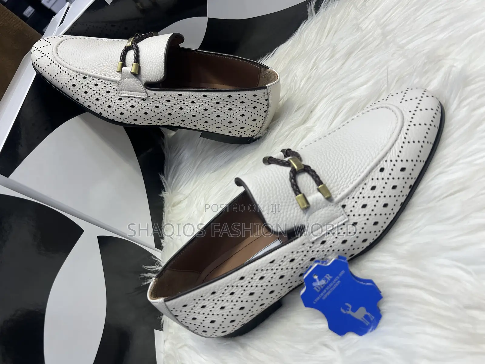 Moreschi Cream Color Deer Leather Shoe