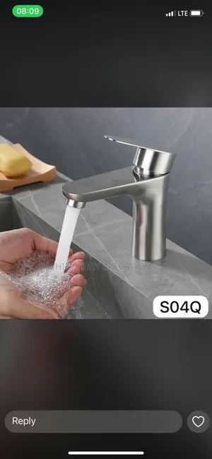 Short Basin Mixer Tap
