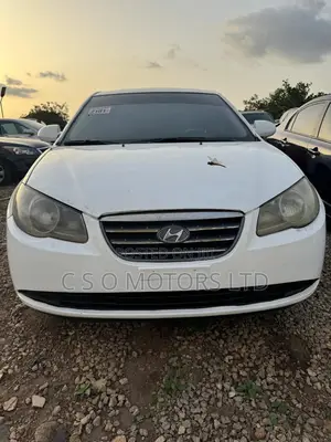 Photo - Hyundai Elantra 1.6 GL 2008 White