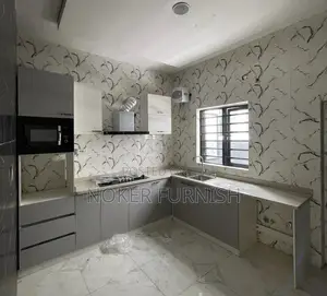 Home Kitchen Cabinets