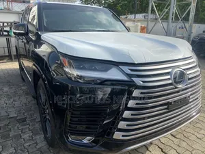 Lexus Lx600 for Rent