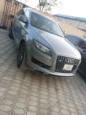 Audi Q7 3.0T Premium AWD quattro 2013 Gray
