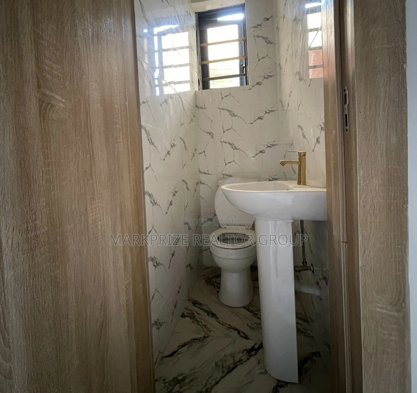 3bdrm Duplex in Ologolo Lekki Lagos for sale