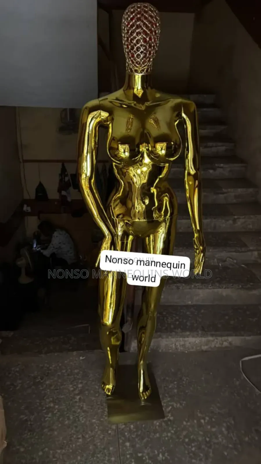 High Quality Basket Head Female 12 Gold Chrome Mannequin