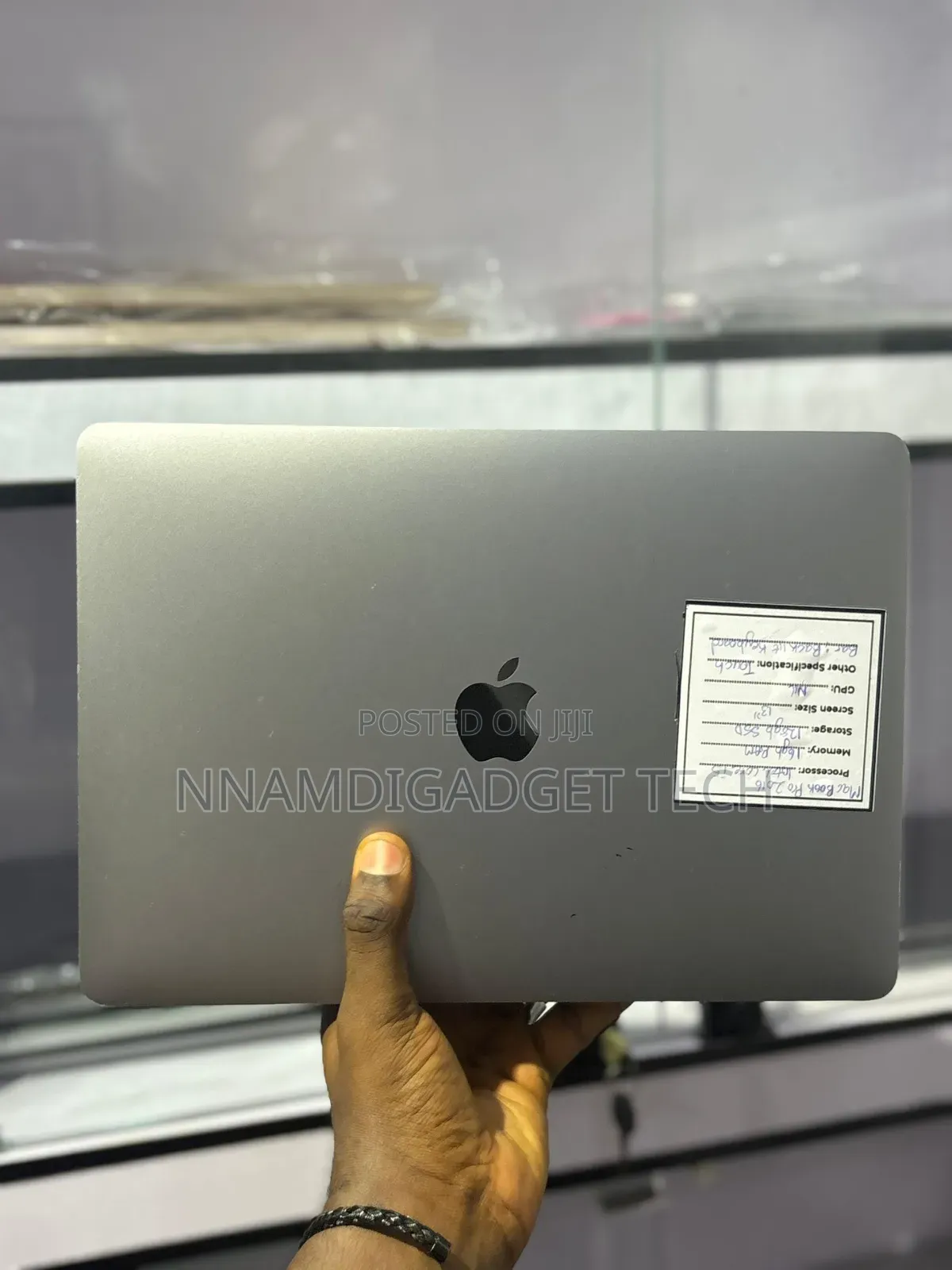 Laptop Apple MacBook Pro 2016 8GB Intel Core I5 SSD 256GB