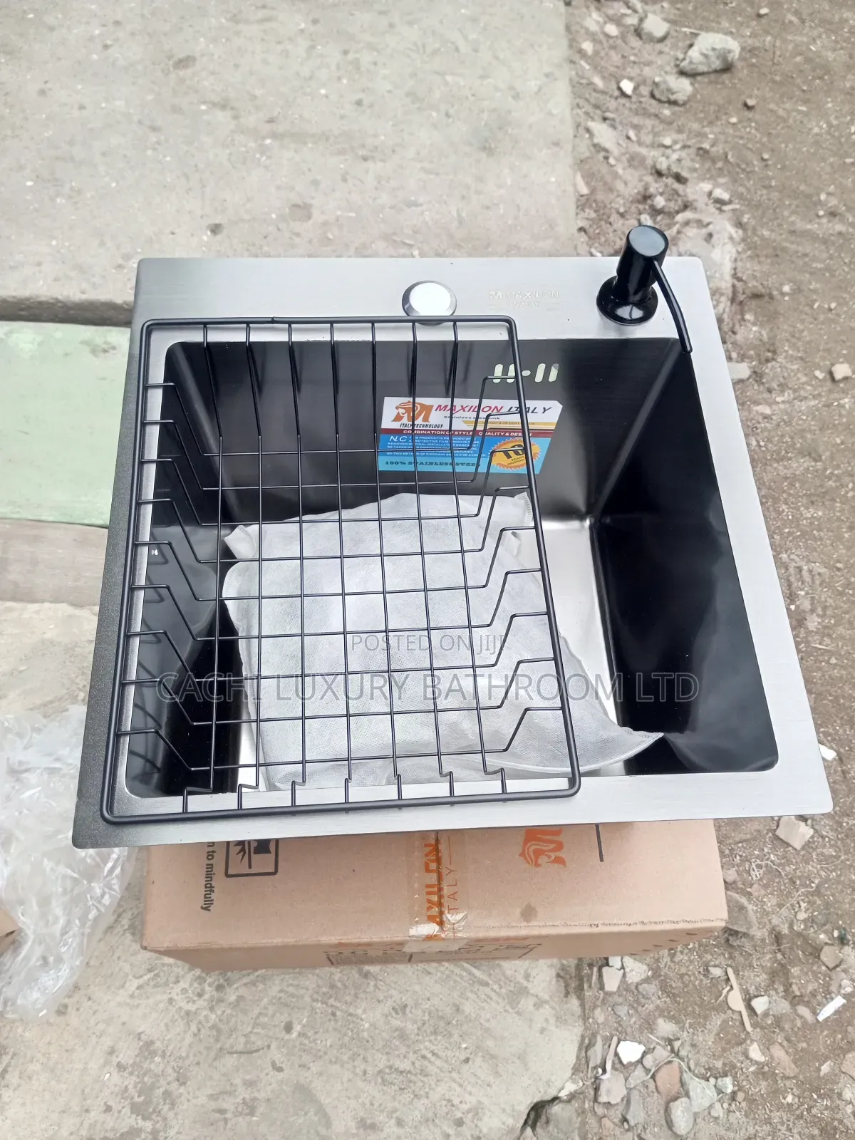 Only Bow Kitchen Sink