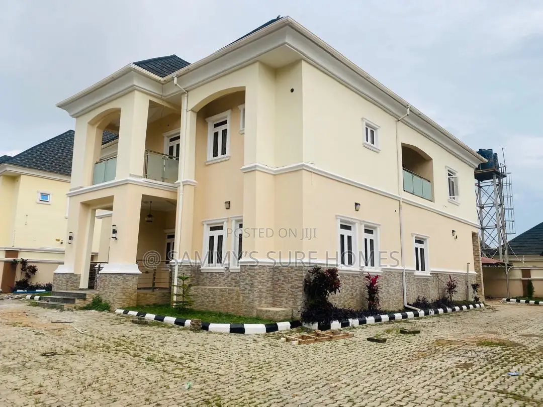5bdrm Duplex in Mab Global Estate, Gwarinpa for rent