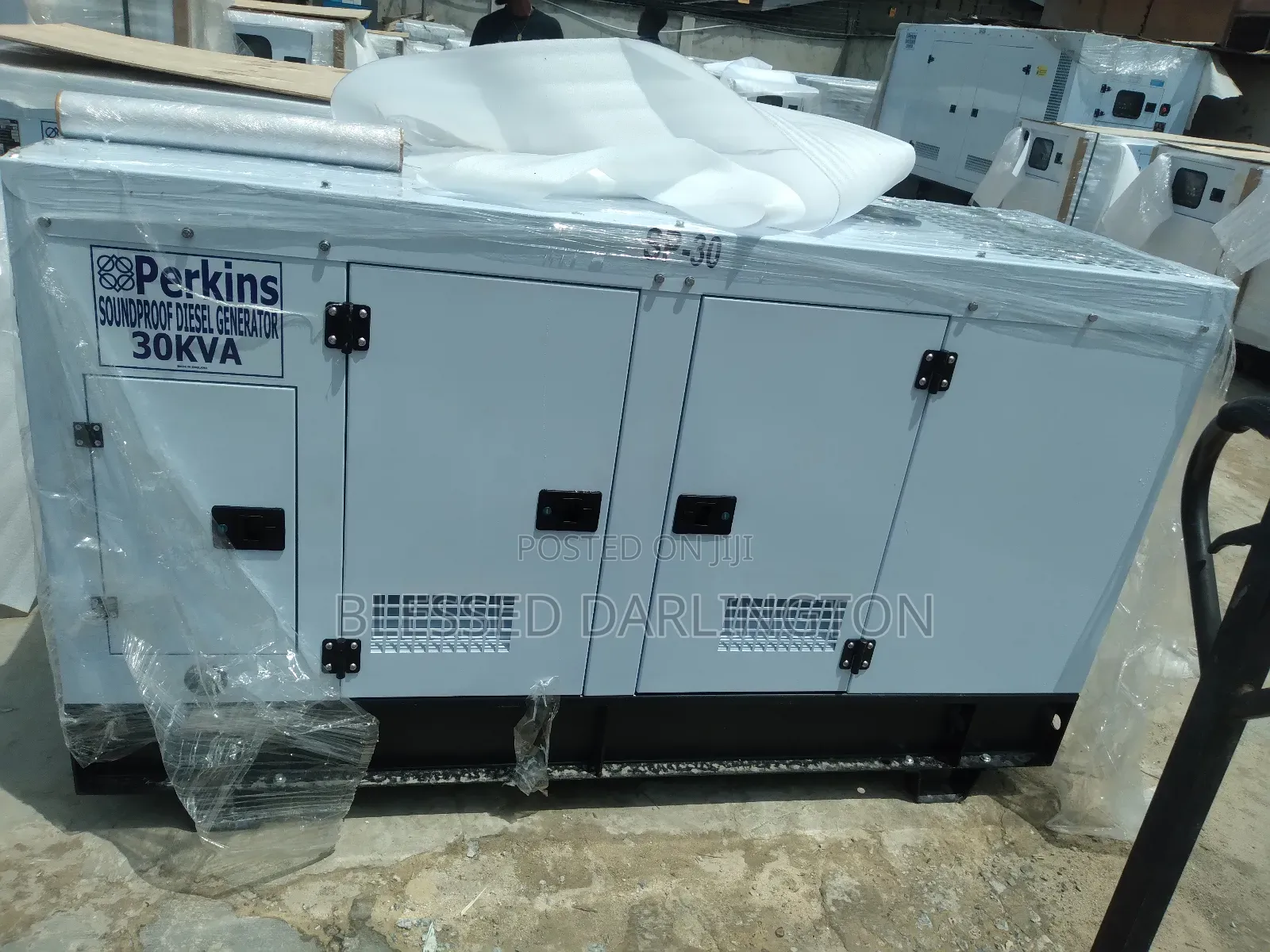 30kva Perkins England Soundproof Generator