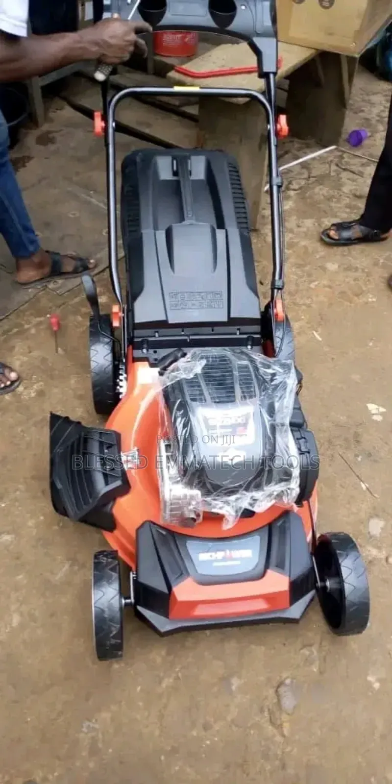 Stage Land Mower Machine