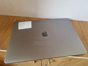 Laptop Apple MacBook Pro 2019 64GB Intel Core I9 SSD 1T