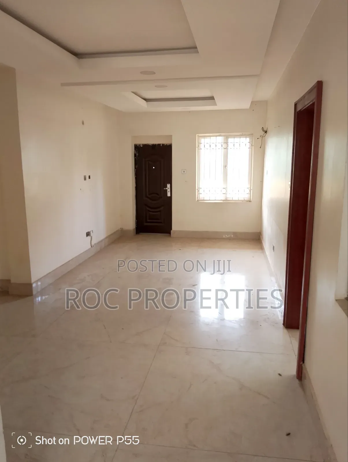 6bdrm Duplex in Brains And Hammer, Kaura for rent