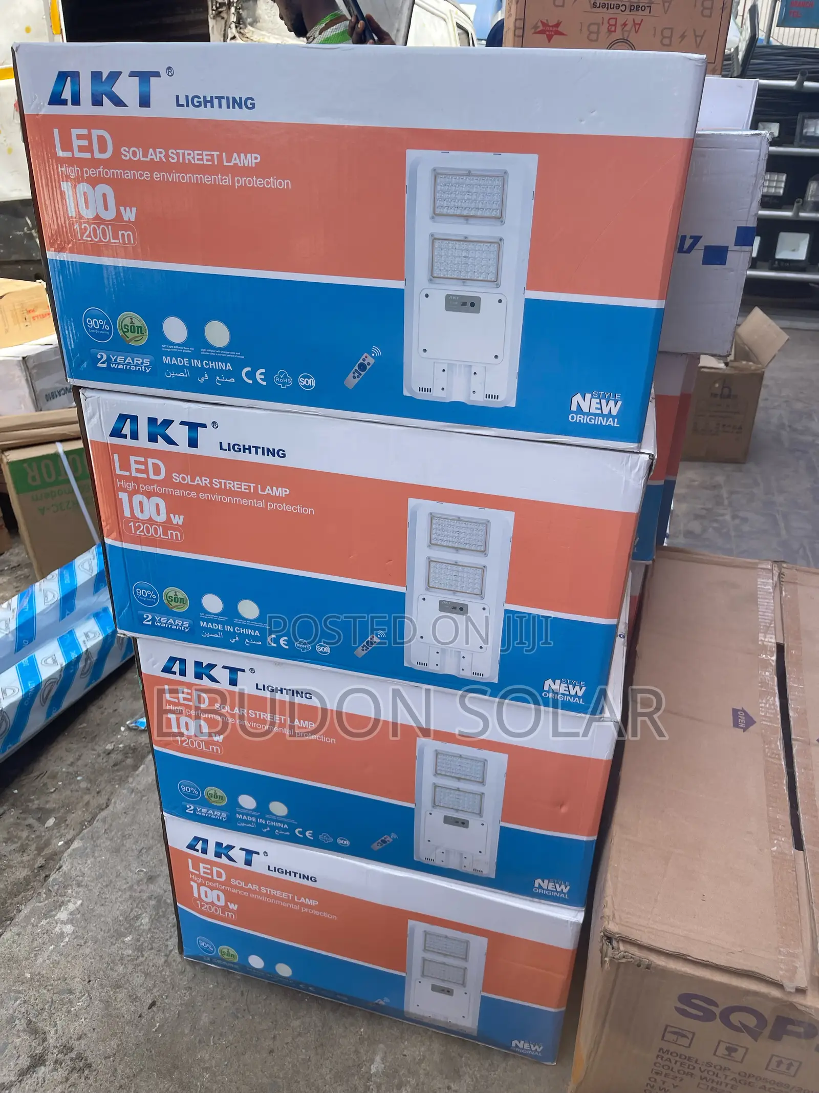Solar Light 100watts Akt