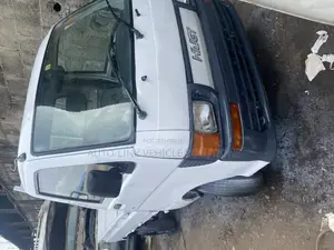 Daihatsu Hijet 2011 White