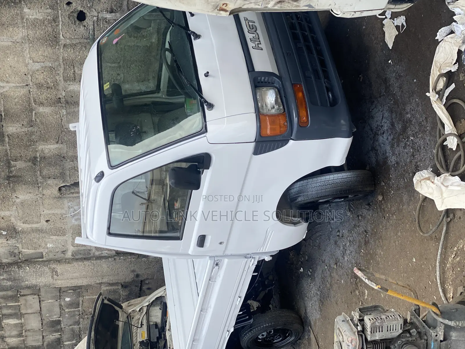 Daihatsu Hijet 2011 White
